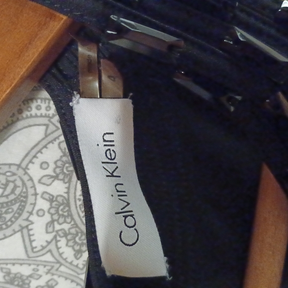 Calvin Klein black dress - Picture 3 of 3